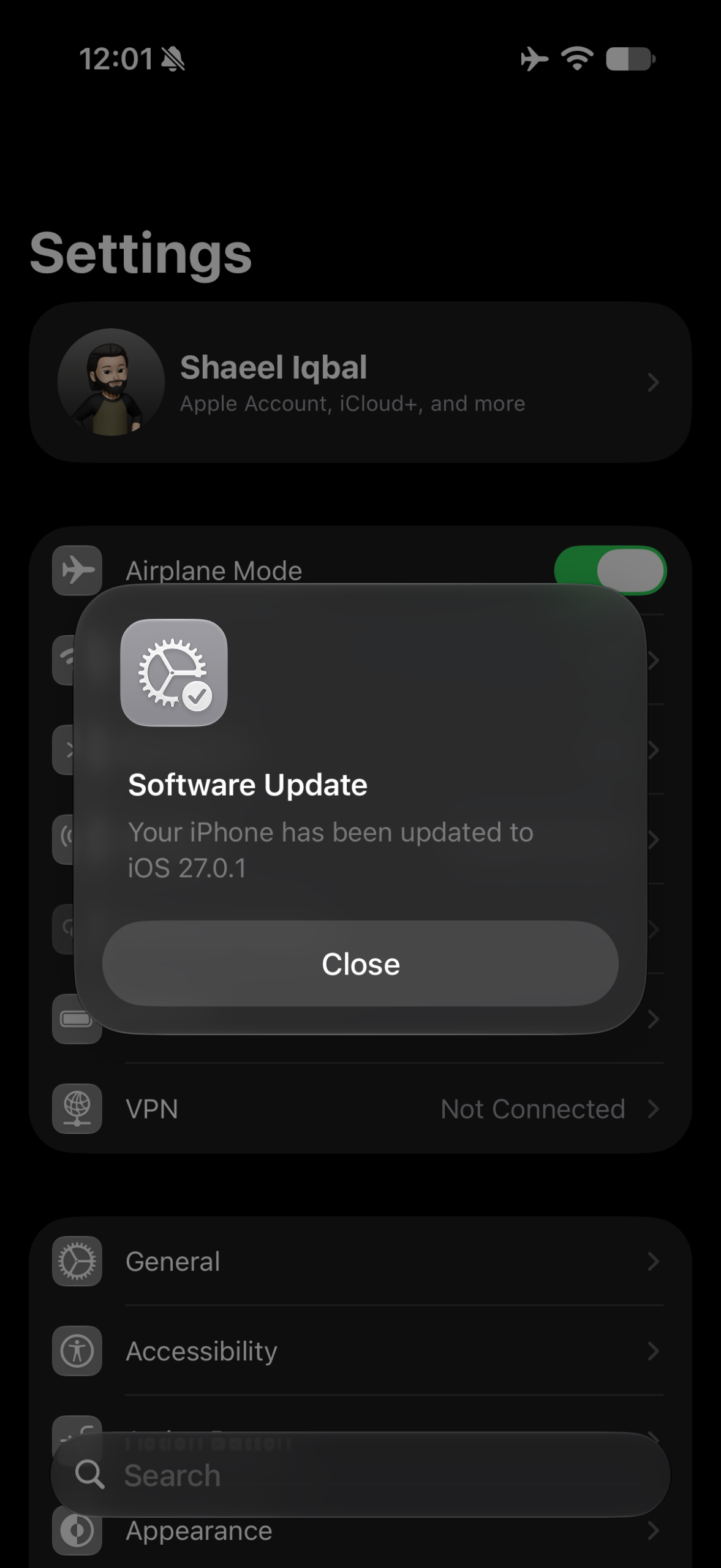 iPhone 17 updated to iOS 27.0.1