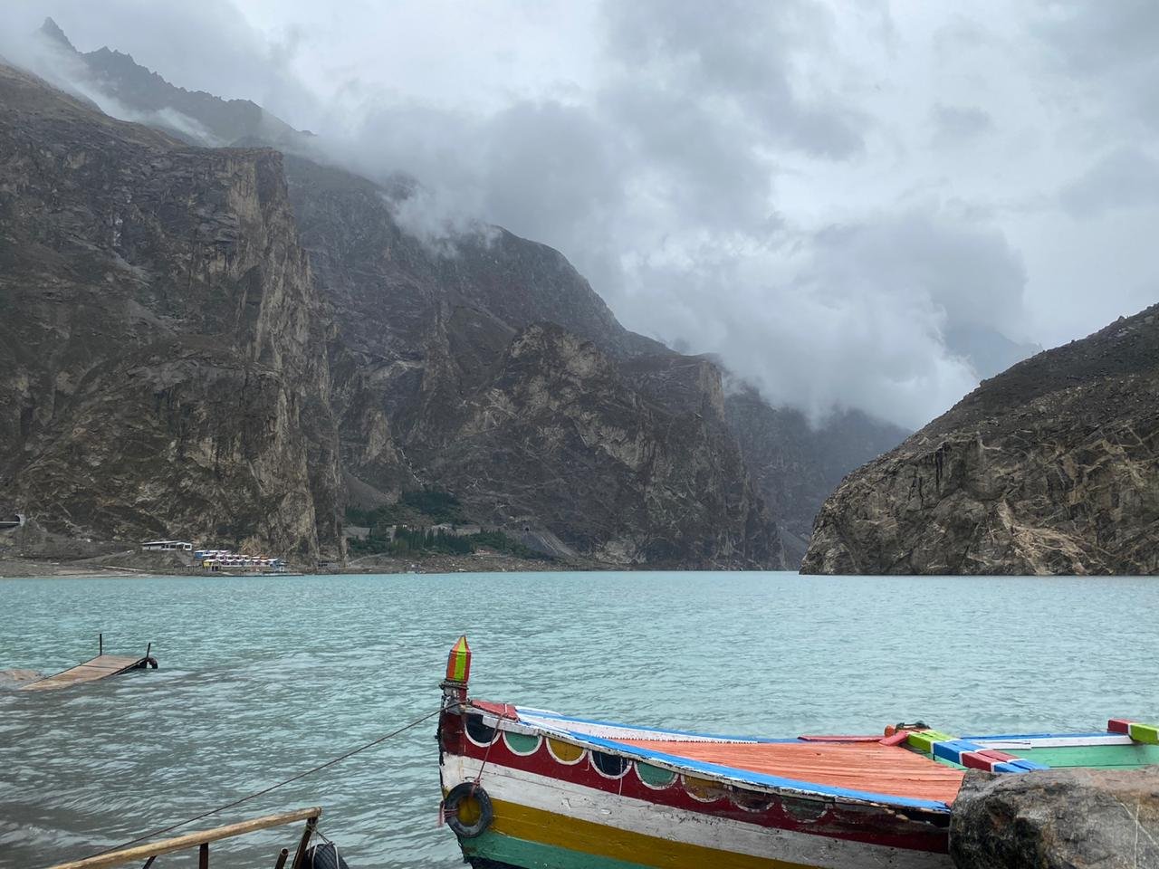attabad lake hunza valley